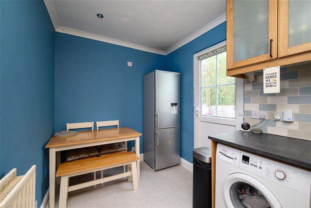 Property photo 3 of 7 Kitchen/Diner