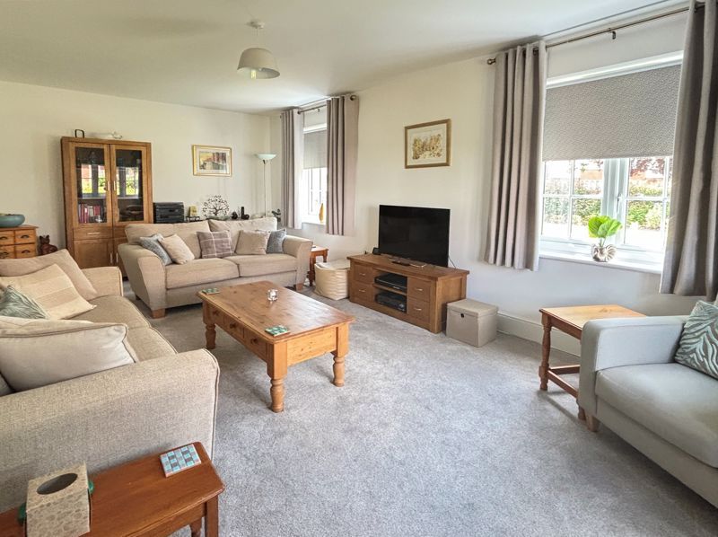 Property photo 2 of 14 Photo 6