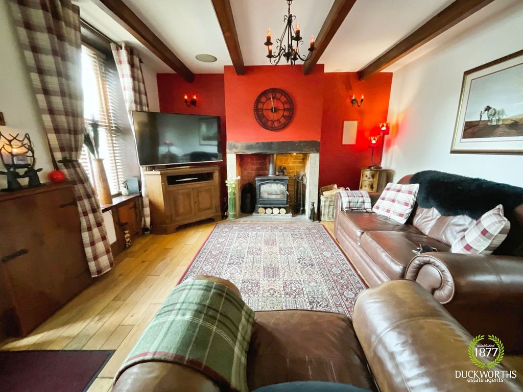 Property photo 2 of 18