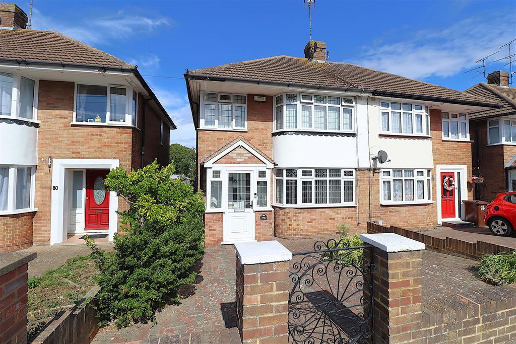 Property photo 1 of 13 Frontage Use.Jpg