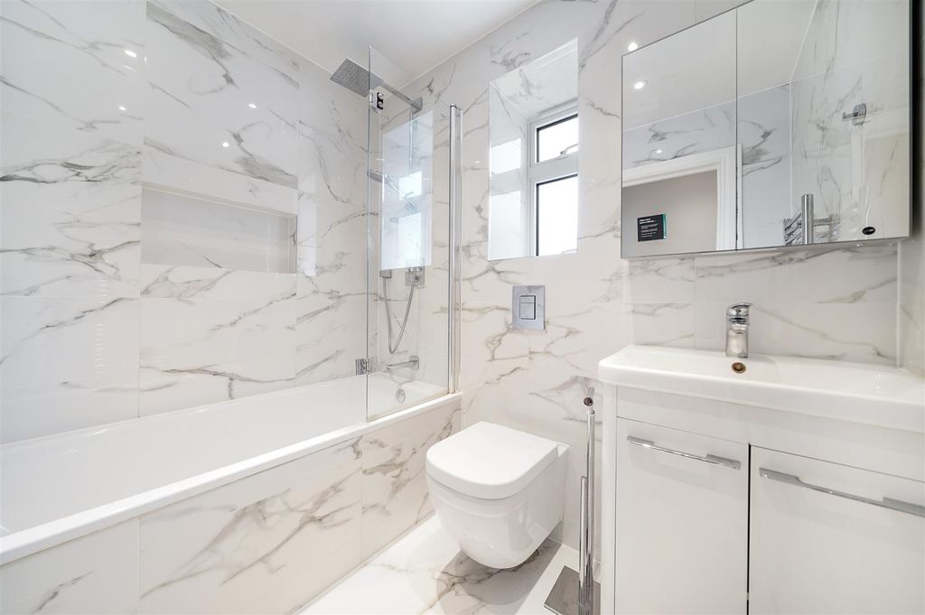 Property photo 3 of 26 20 Campden Crescent - Tgnljhq69Iejukjbme2O.Jpg