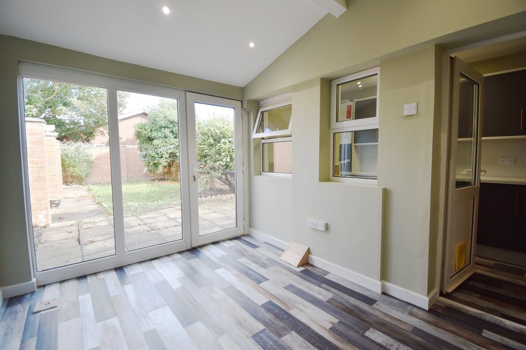 Additional image 8 of 3 bed terraced house for salePoppy Cottage, 17 Queens Road, Sutton-On-Sea, Mablethorpe LN12