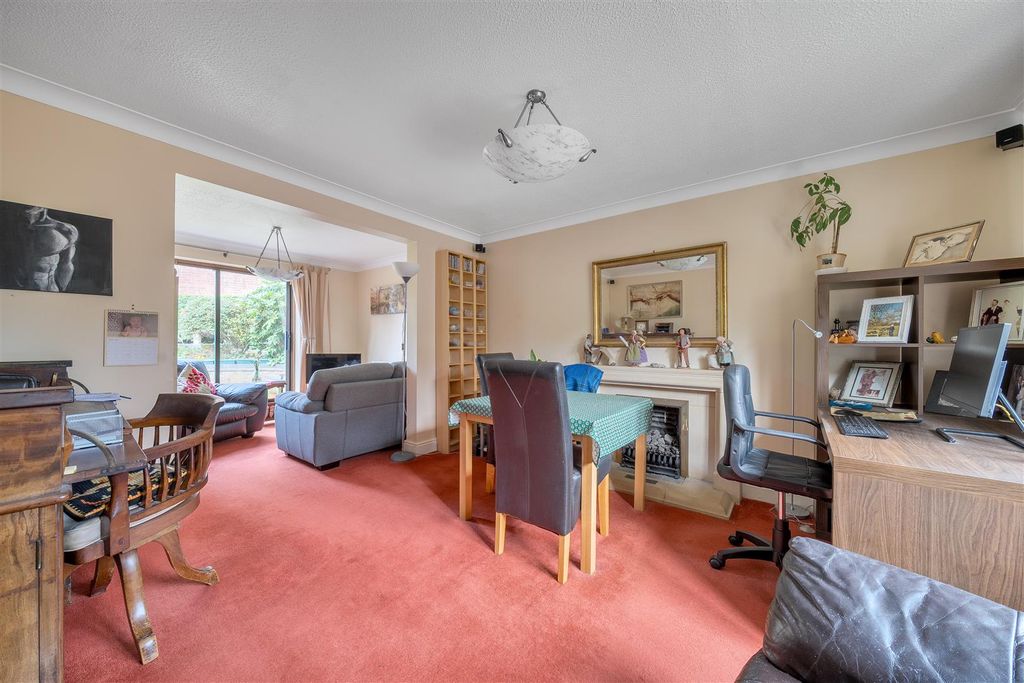 Property photo 2 of 22 1527854-8-6Abbe81d992d6.Jpg