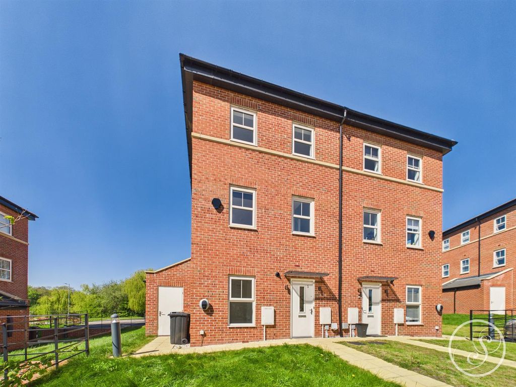 Property photo 1 of 13 Cam02071G0-Pr0903-Still001.Jpg