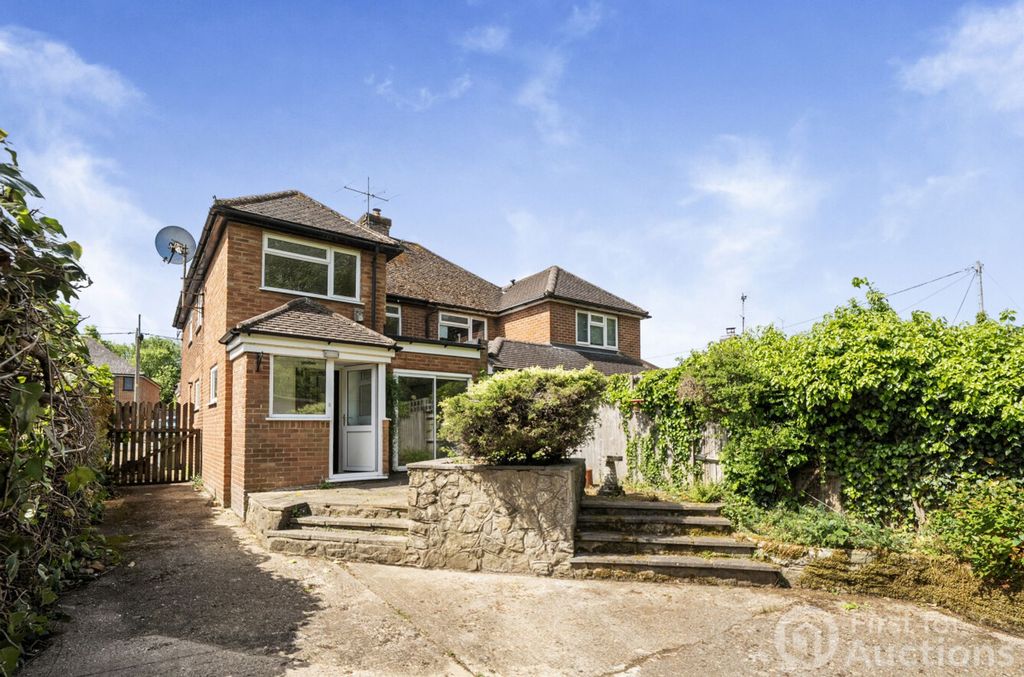 Property photo 3 of 14