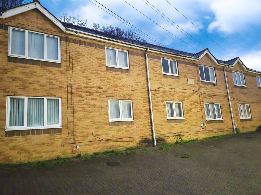 Property photo 1 of 7 Front