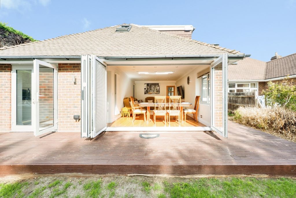 Property photo 3 of 21 Pbox-Img.Jpg
