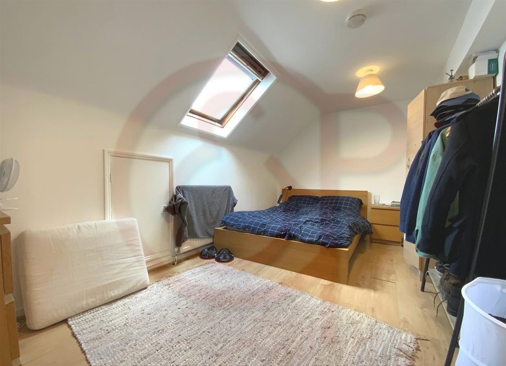 Property photo 1 of 12 4th Bedroom.Jpg