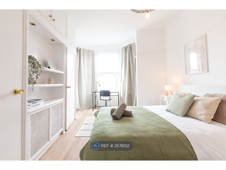 Property photo 1 of 30