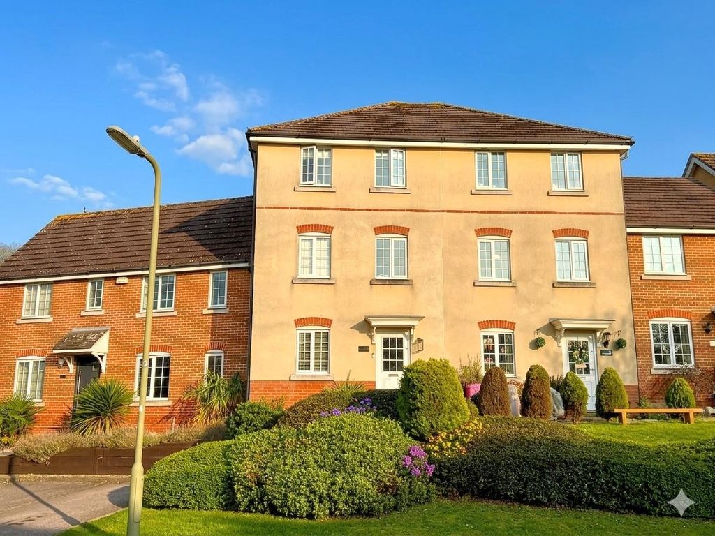 Property photo 1 of 11 Gemini_Generated_Image_Wcxhedwcxhedwcxh.Jpg