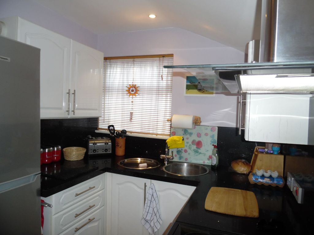 Property photo 2 of 5 Picture 2