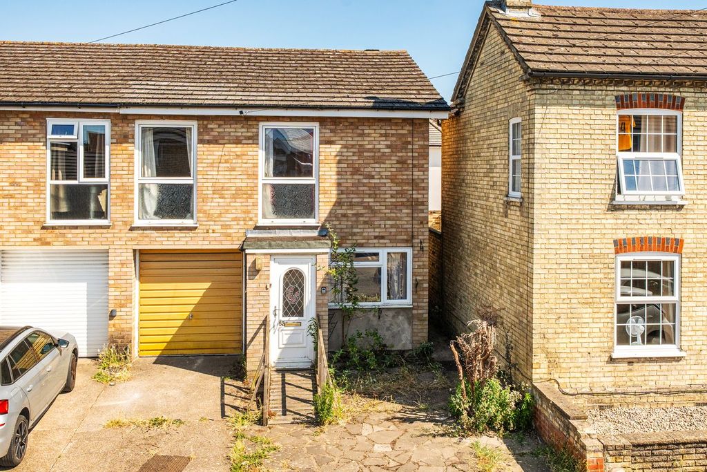 Property photo 1 of 23