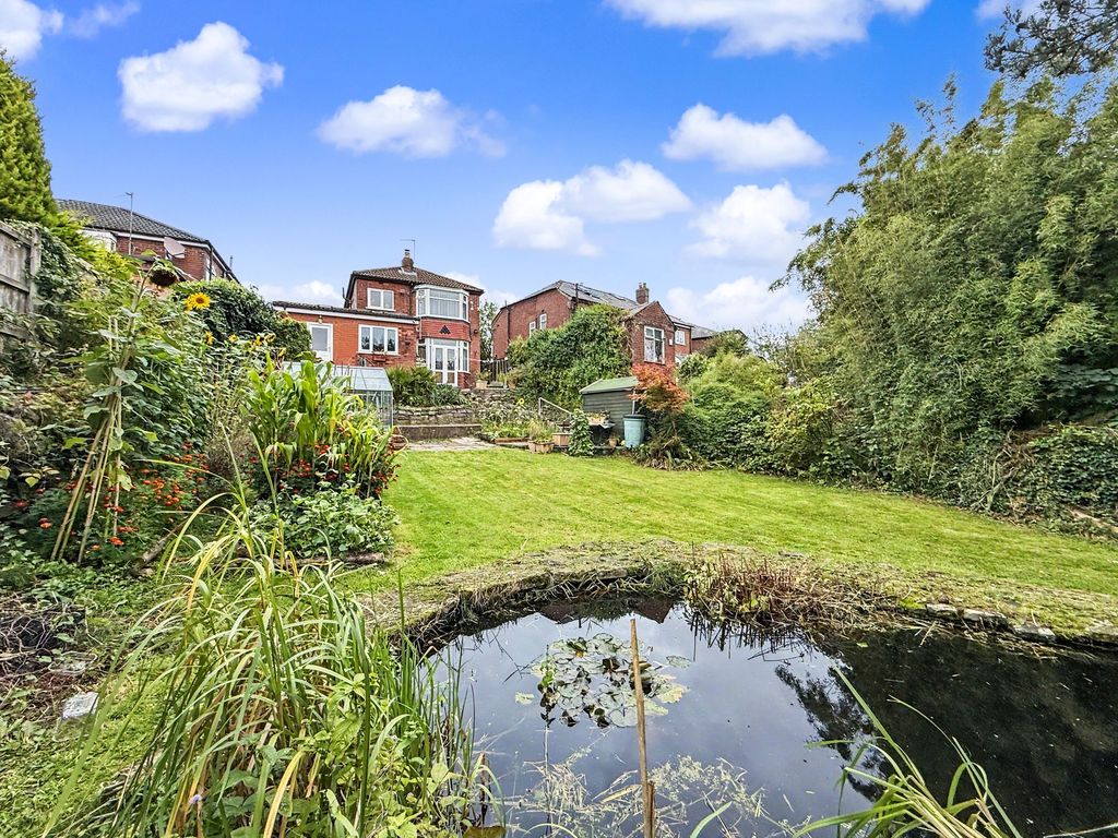 Property photo 1 of 34