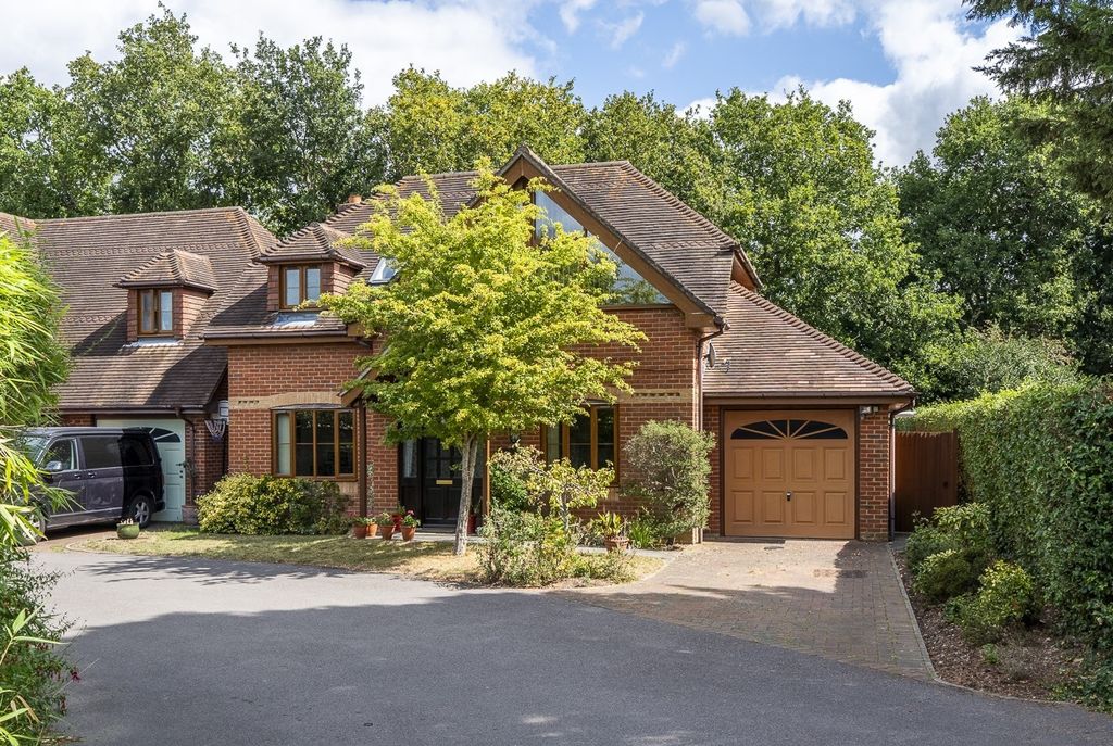 Property photo 1 of 19