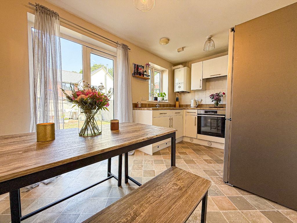 Property photo 2 of 20 4360133