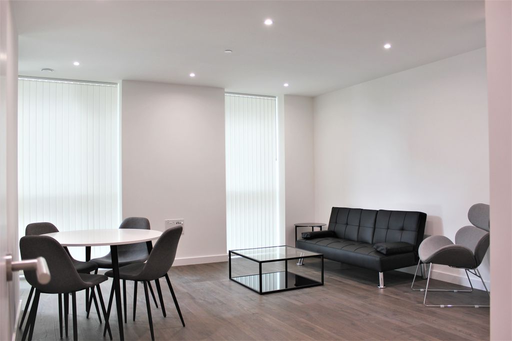 Property photo 1 of 25