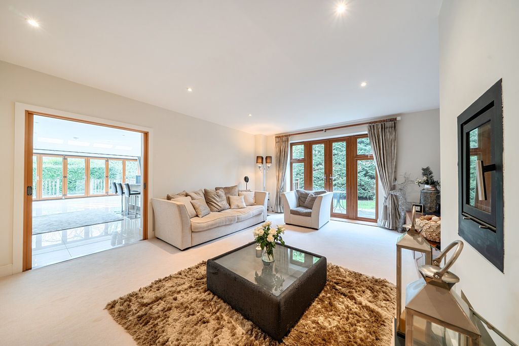 Additional image 5 of 4 bed terraced house for saleHigh Street, Pinner HA5
