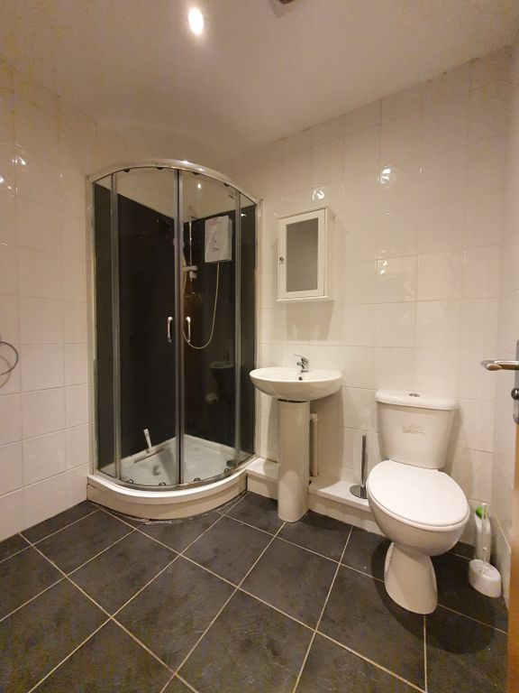 Property photo 3 of 6 Gallery