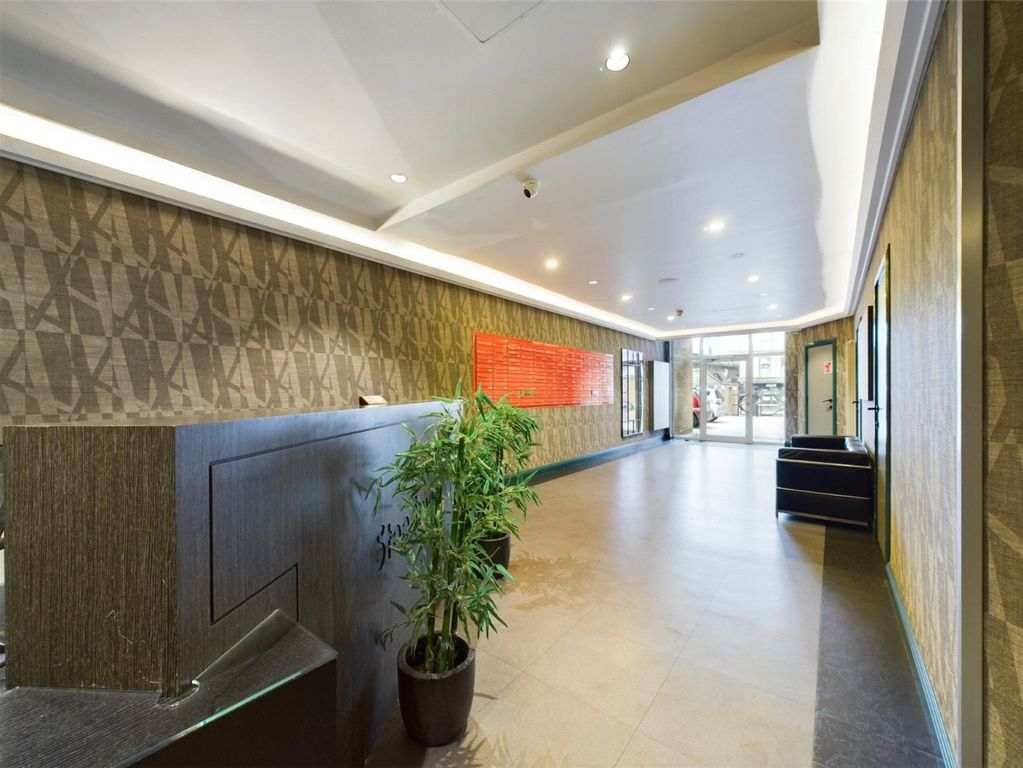 Property photo 2 of 9 Concierge