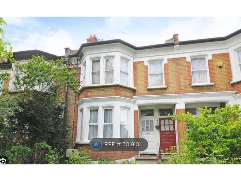Property photo 1 of 12