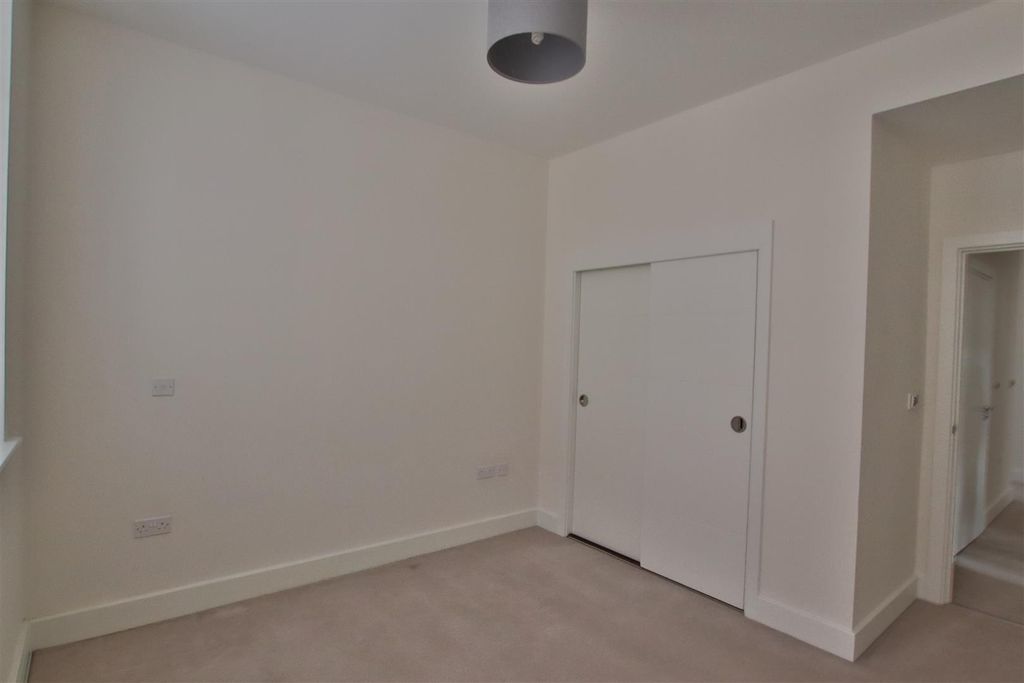 Property photo 3 of 10 Img_2522.Jpg