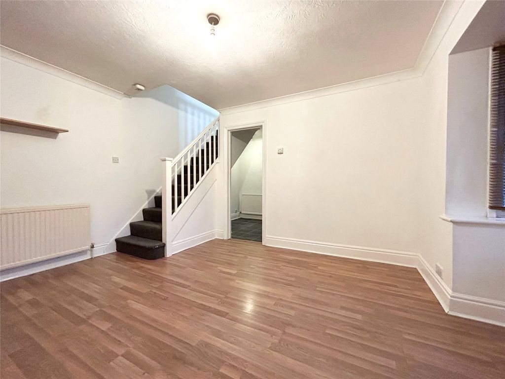 Property photo 1 of 6 Picture No. 05