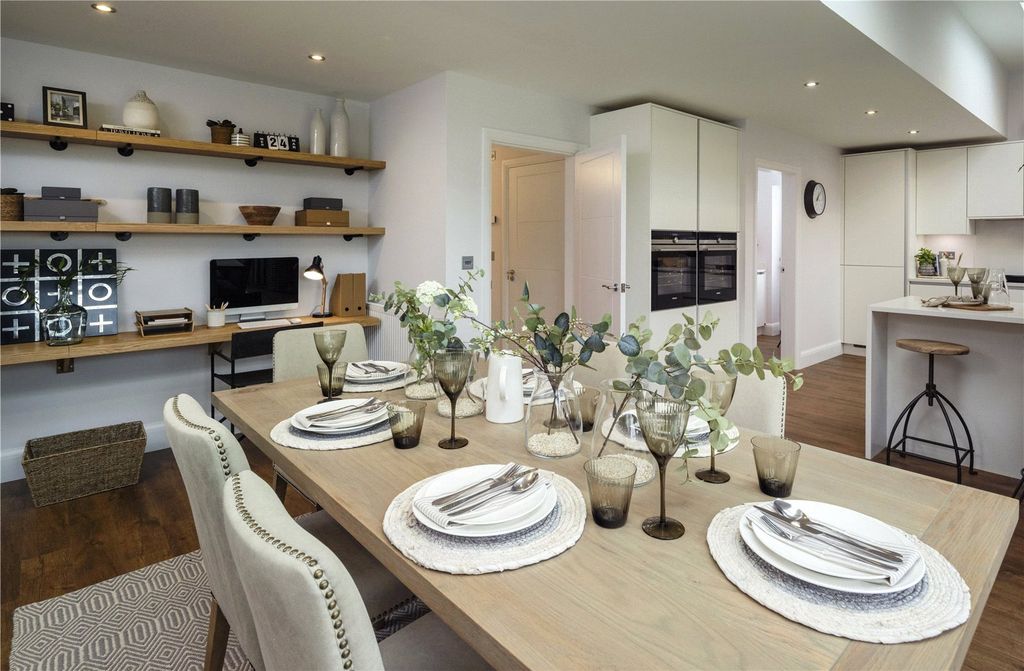 Property photo 2 of 9 Kitchen/Diner