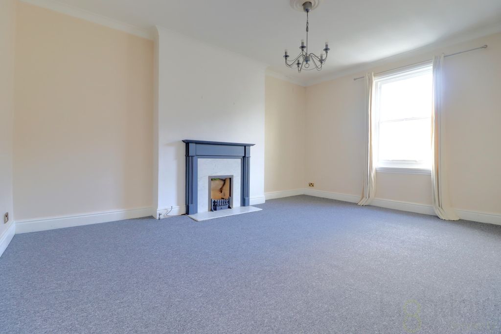 Property photo 2 of 6 Living Room