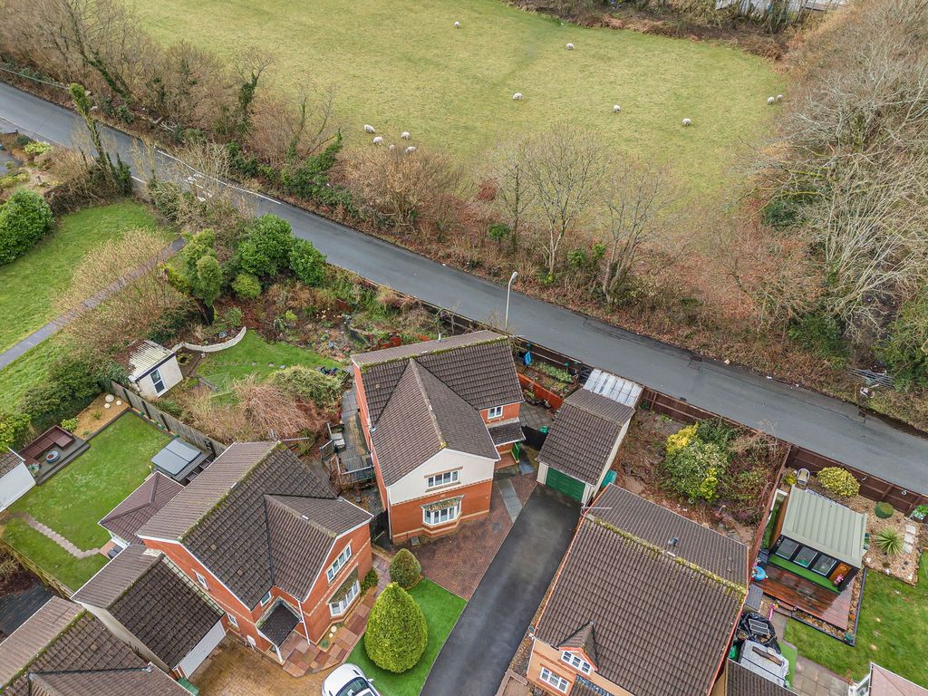 Property photo 3 of 50