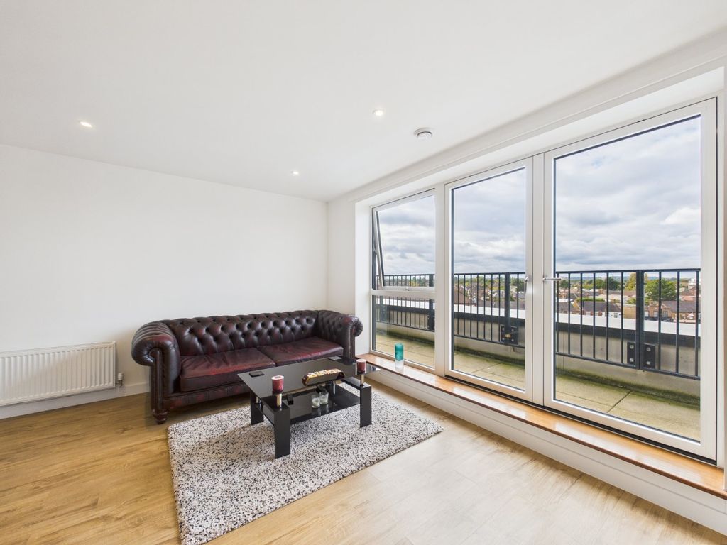 Property photo 2 of 16 Picture No. 17