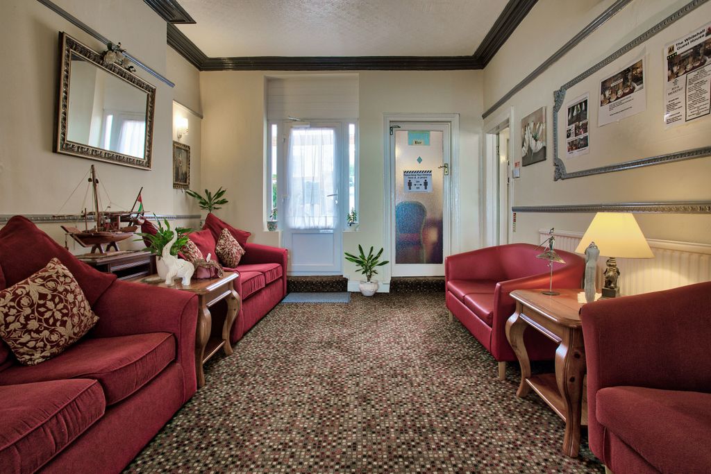 Property photo 2 of 16