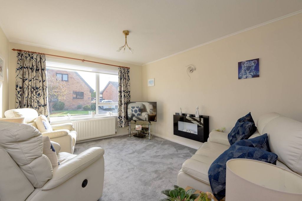 Property photo 2 of 26 Property Image 2