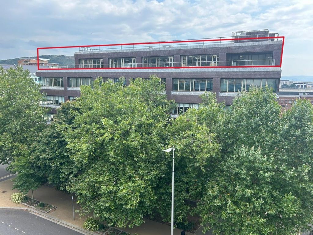 Property photo 3 of 8 Image 3