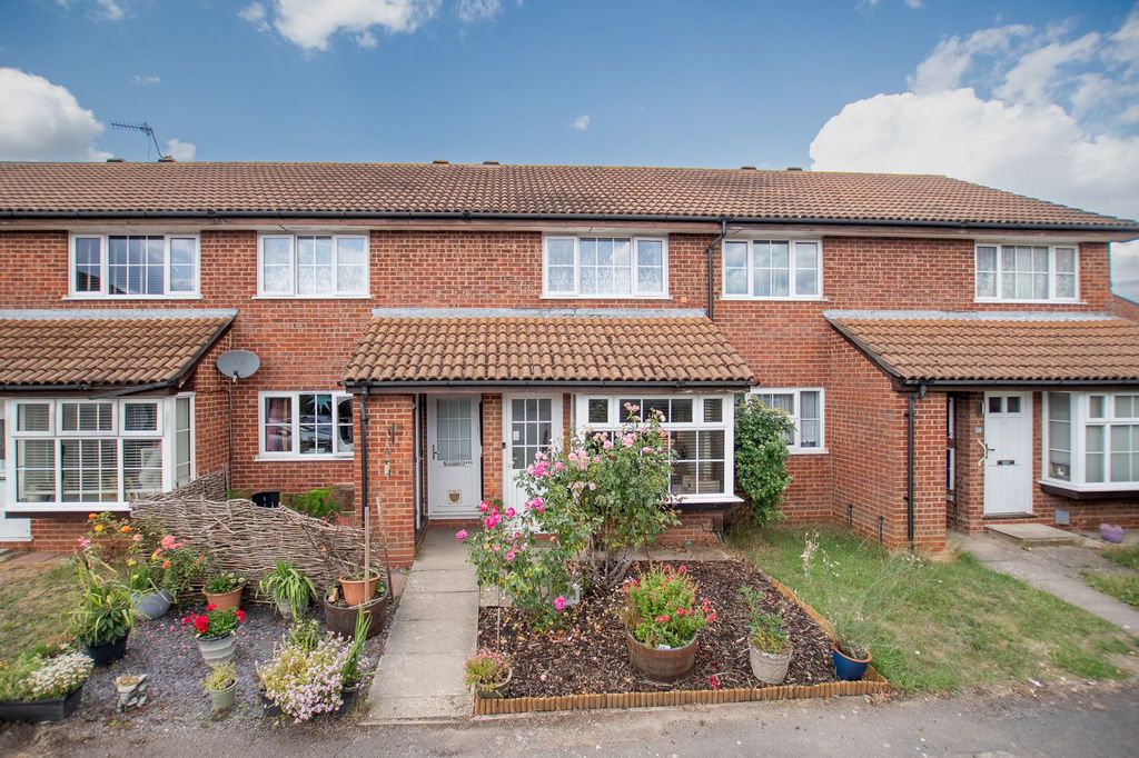 Property photo 1 of 14 External