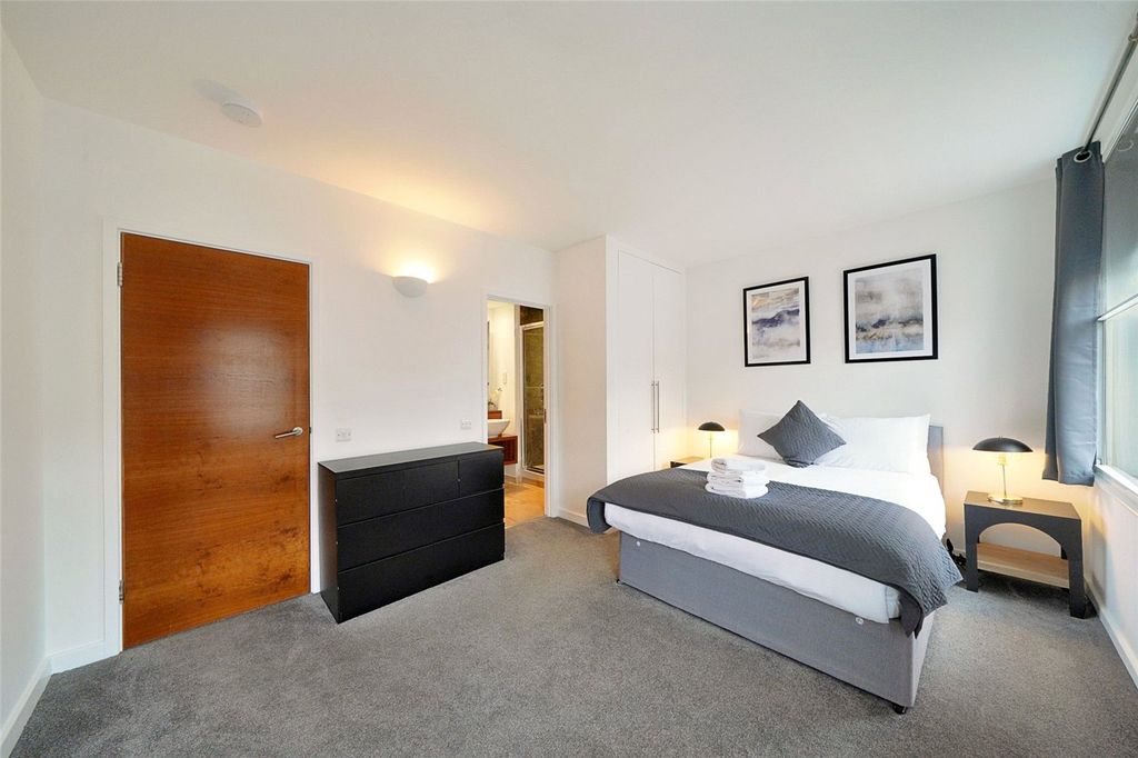 Property photo 3 of 14 Picture No. 05