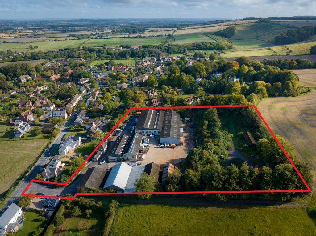 Property photo 1 of 9 Dji_Fly_20230913_095248_825_1694615074554_Photo.Jpg