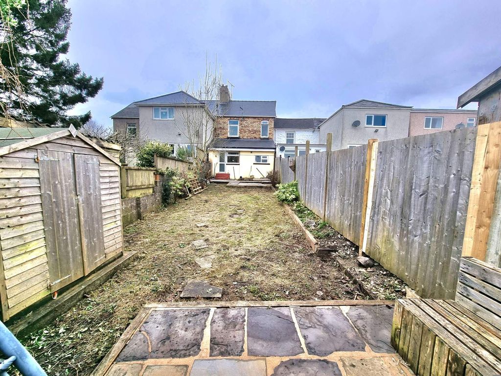 Property photo 3 of 28 Outside