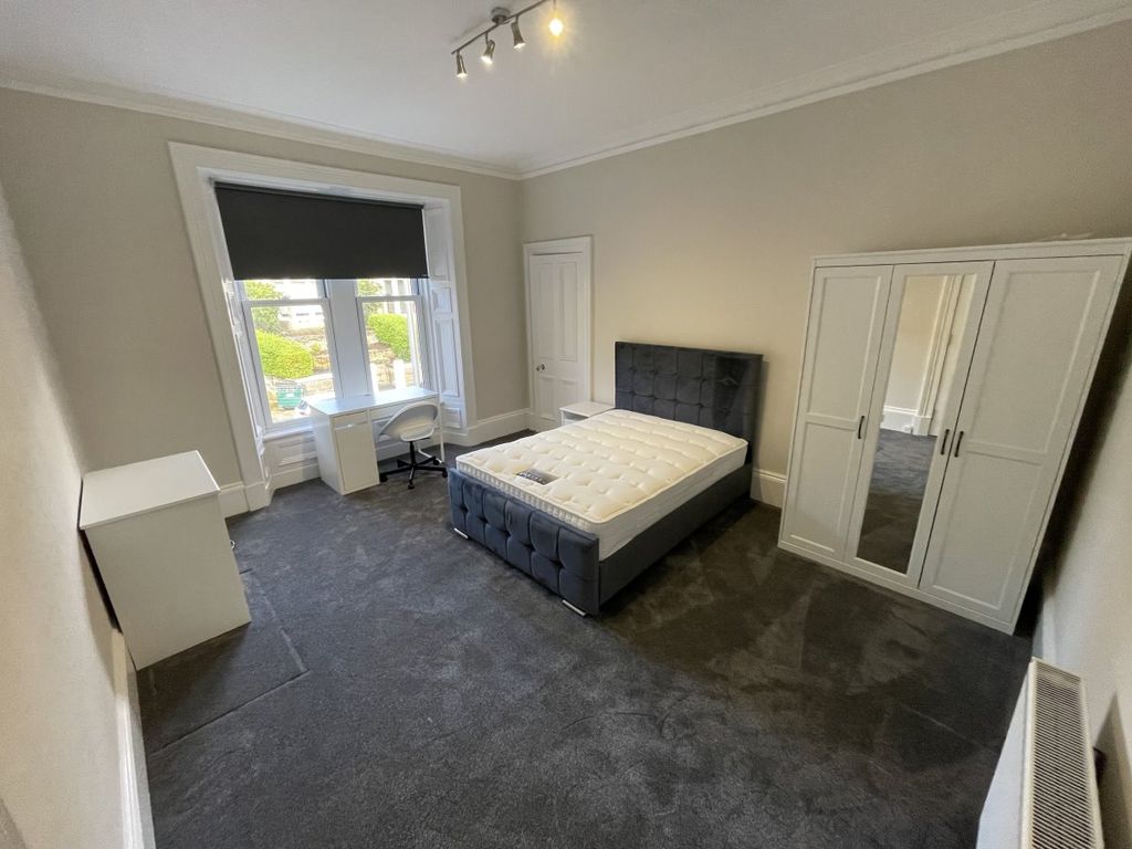 Additional image 13 of 4 bed flat to rent378 Perth Road, Dundee DD2