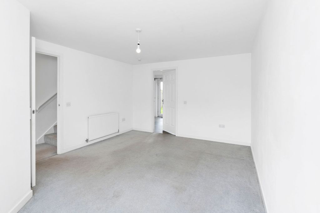 Property photo 3 of 14 Property Image 3