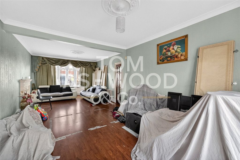 Property photo 2 of 12 Picture No. 14