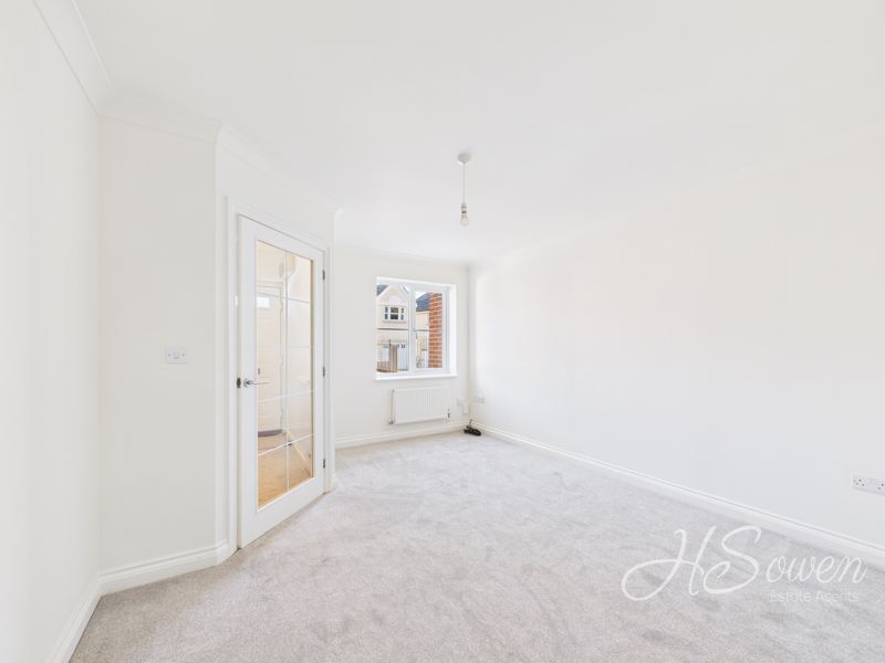 Property photo 3 of 13 Photo 15