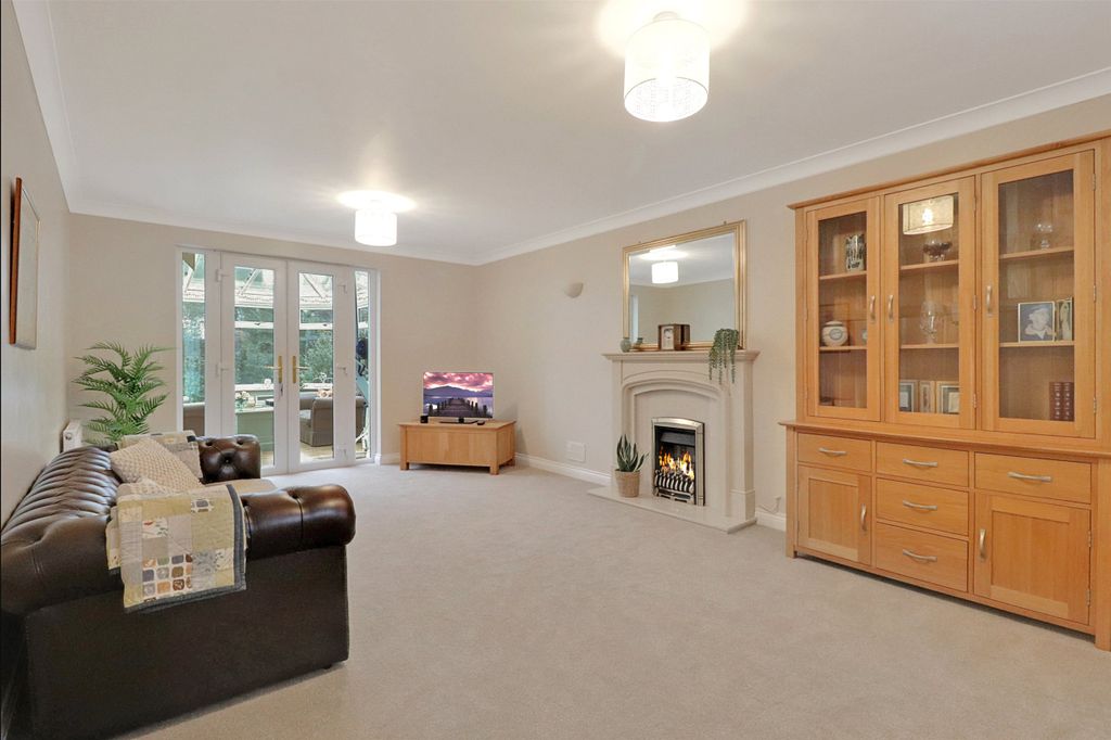 Property photo 2 of 24 2 - Picture No. 06