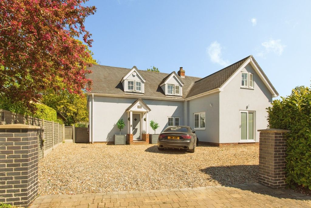 Property photo 1 of 20