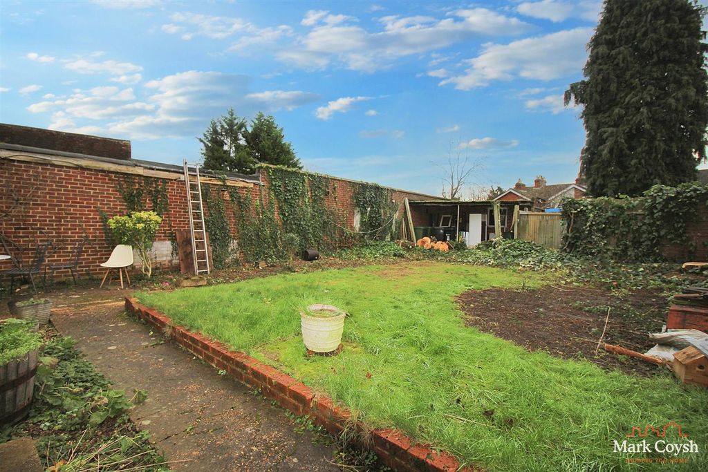 Property photo 2 of 15 Img_2314.Jpg