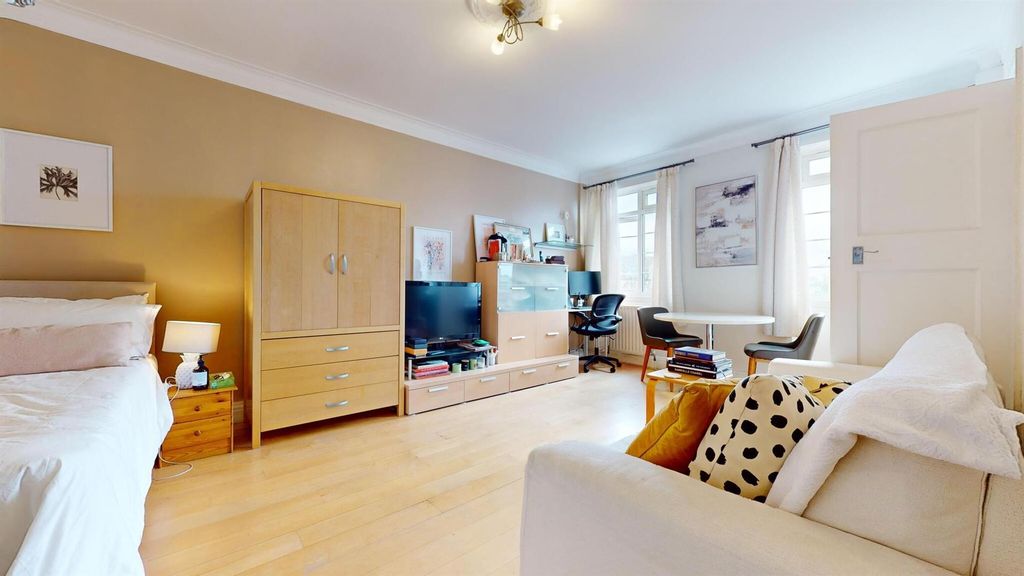 Property photo 2 of 12 65Fc0Ef0Caff6503c040F1A5_58005Aa0Cb7Df9Ea7d333691c