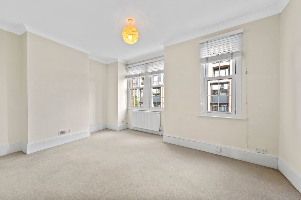 Property photo 1 of 16 Picture No. 07