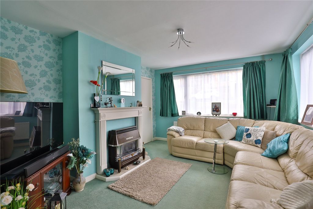 Property photo 3 of 16 Picture No. 06
