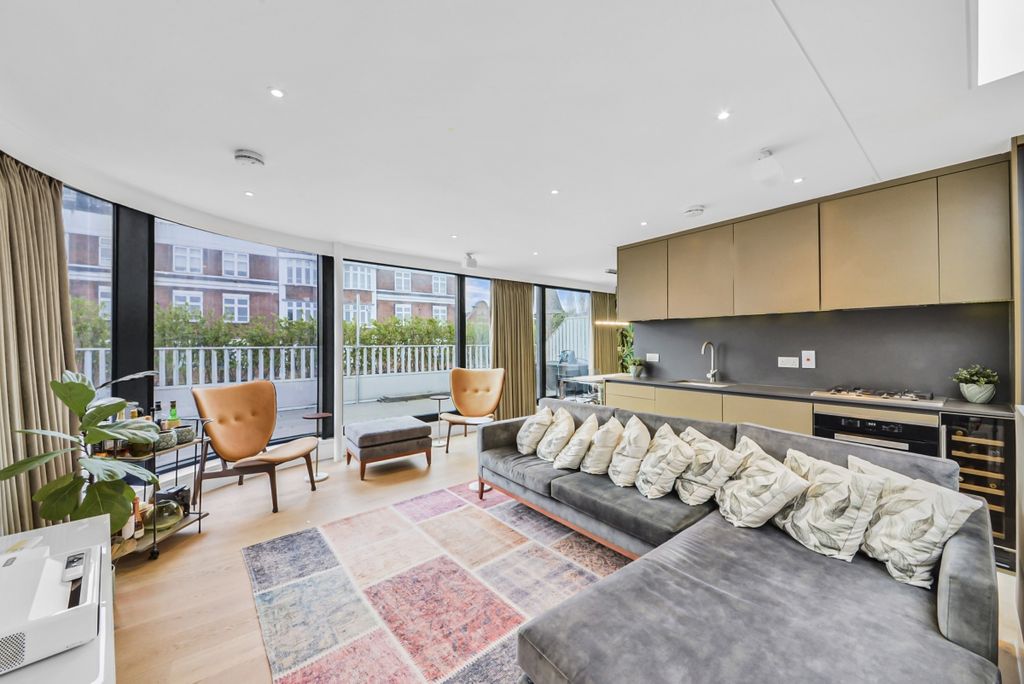 Property photo 1 of 15 Dsc_1843_High