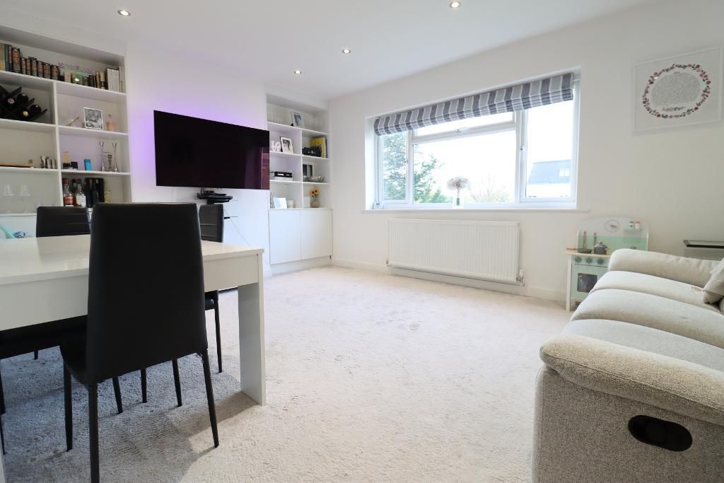 Property photo 2 of 10 Photo 2