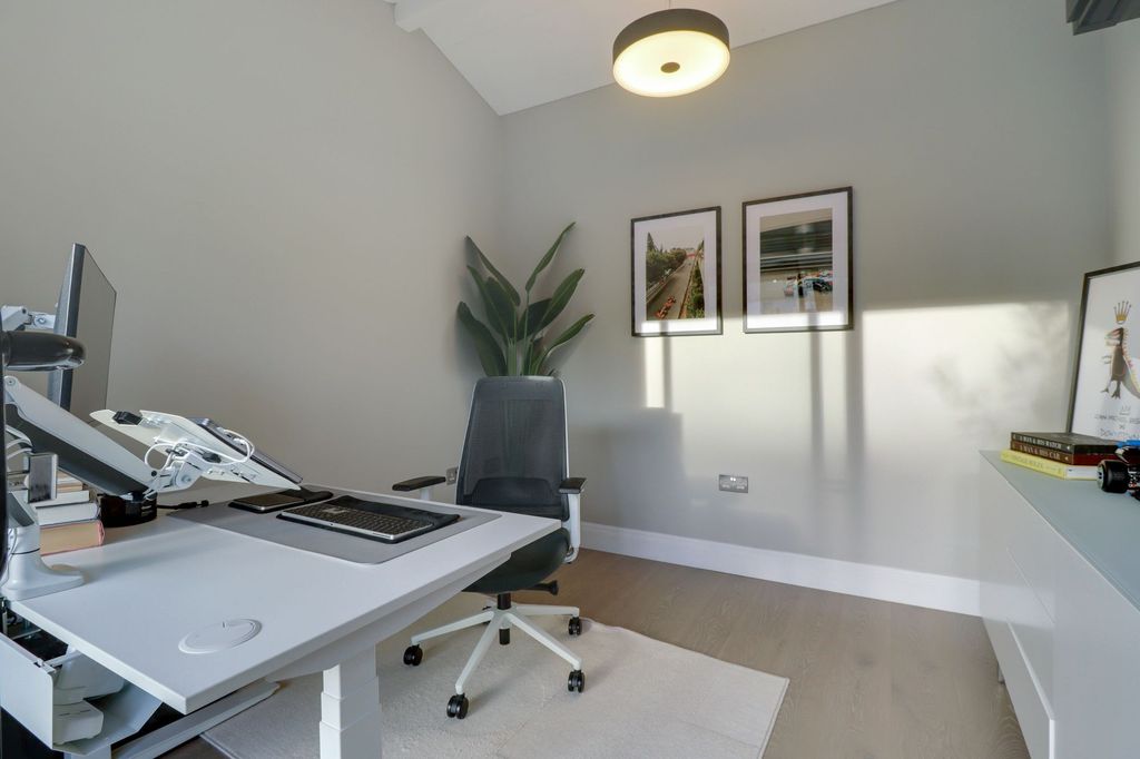 Additional image 21 of 4 bed semi-detached house for saleSummer Road, East Molesey KT8